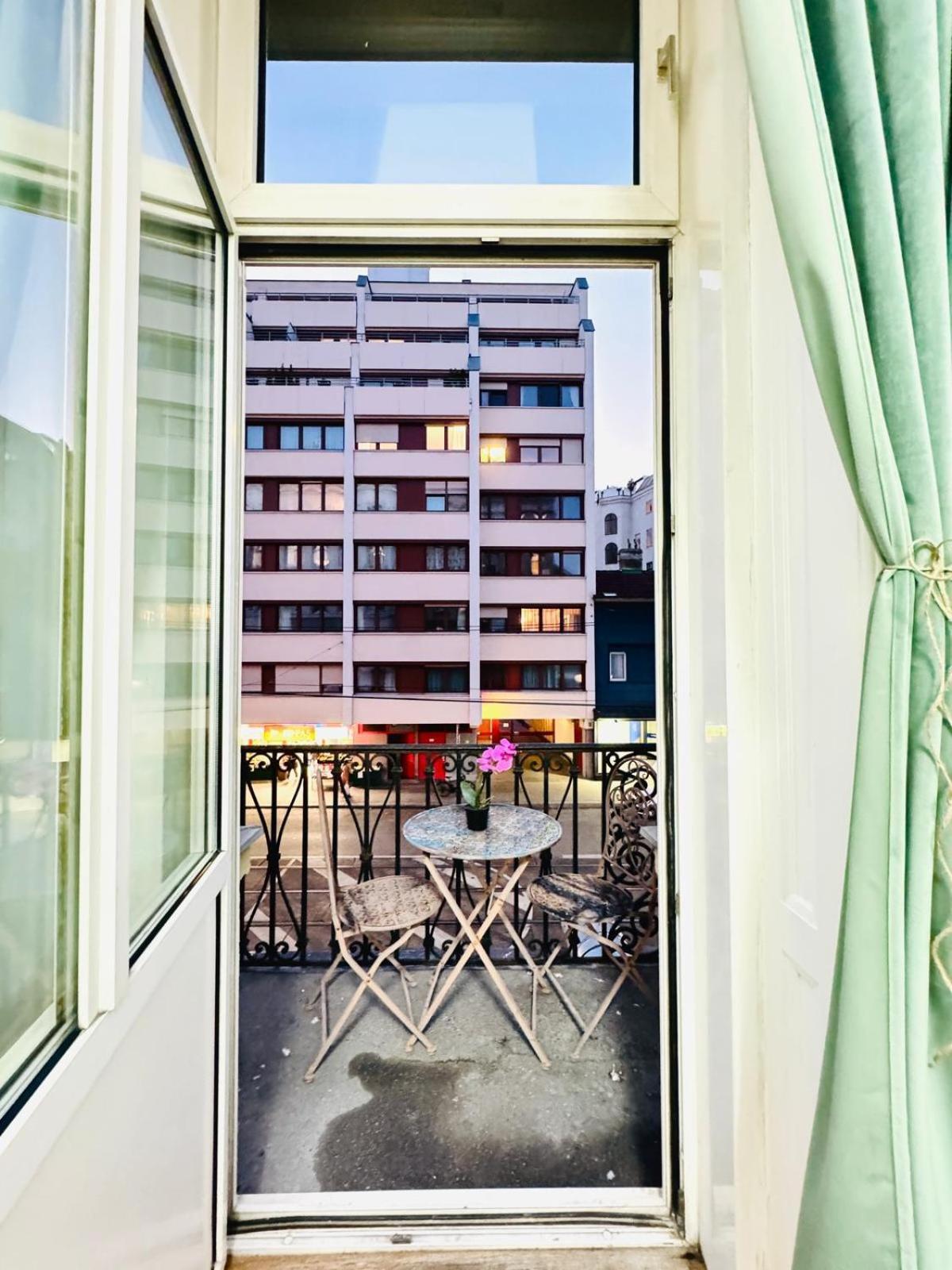 Cozy 9Br Shared Apartment, Only 12Min Walk To Augarten เวียนนา ภายนอก รูปภาพ